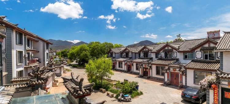 丽江逸心苑别墅图片