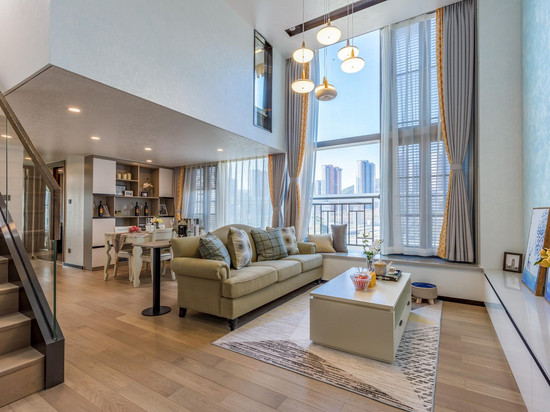 深圳铂斯登•Service Apartment(深圳北站东广场汇隆中心店)