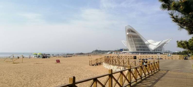 青岛金沙滩前海度假公寓(烟台前村分店)图片