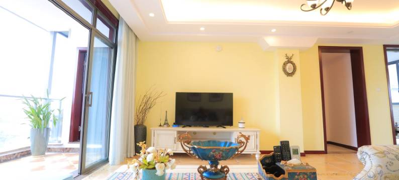 峨眉初见公寓(山湖路分店)图片