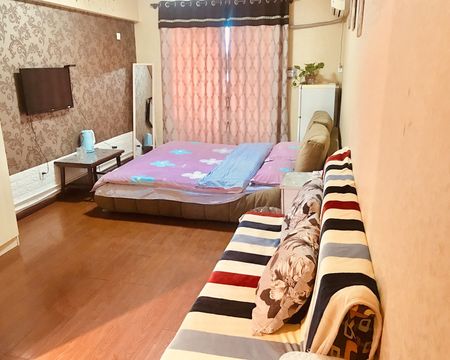 宜居客888.唯美璀璨星空好采光的心仪房