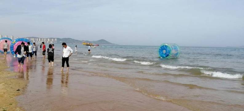 青岛金沙滩前海度假公寓(烟台前村分店)图片