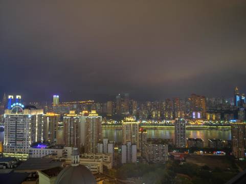 重庆森小溪公寓(2号店)