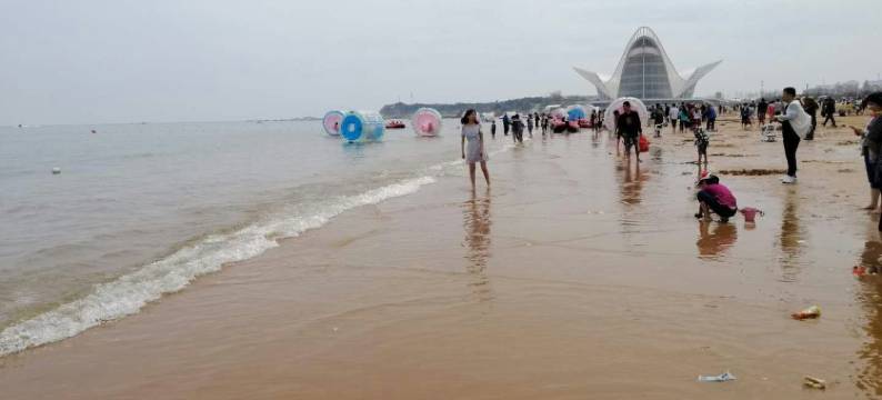 青岛金沙滩前海度假公寓(烟台前村分店)图片