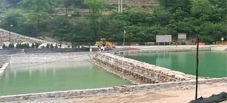 林州四季缘农庄(石板岩小镇店)图片