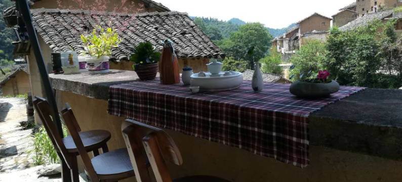 歙县阳产土楼云起时民宿图片