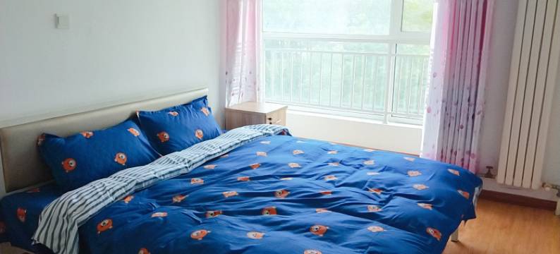 青岛小白不姓白公寓图片