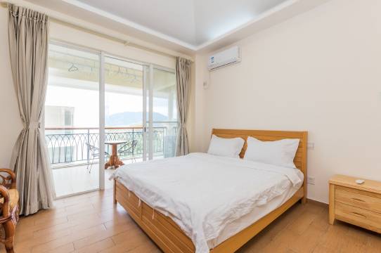 静海屋度假公寓(亚龙湾路2号分店)