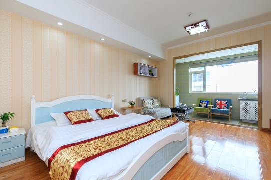 曲阜圣城广场豪华公寓(春秋中路分店)