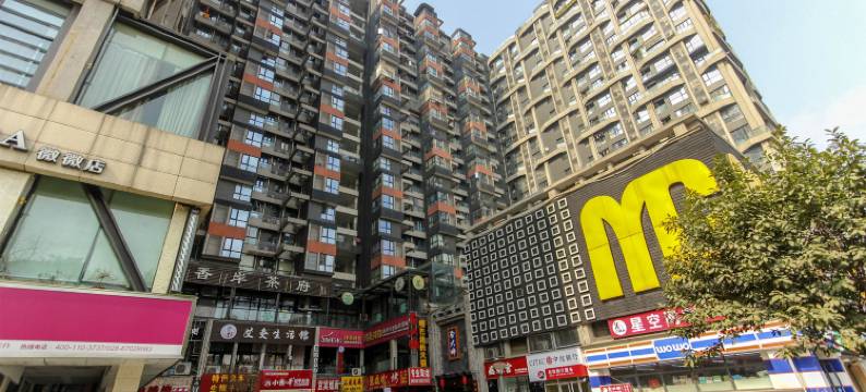 成都留圆家庭公寓图片