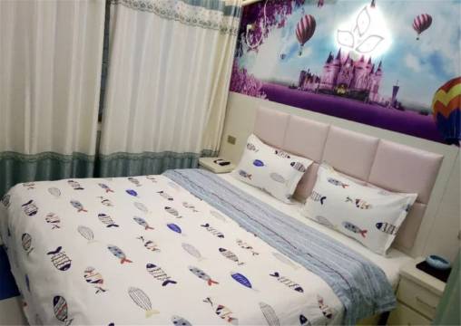 武汉光谷广场海恋公寓