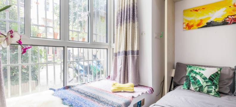 上海时尚潮屋公寓图片