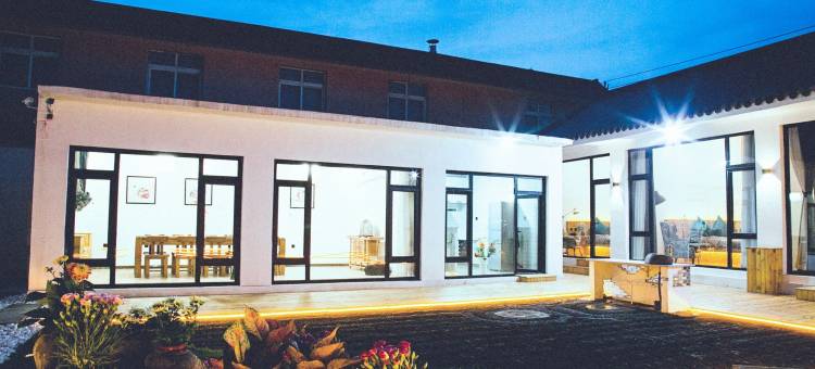 北京长城山水窝棚民宿图片