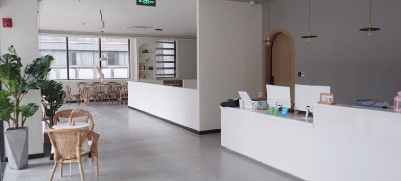 如期将至公寓(花楼街分店)图片