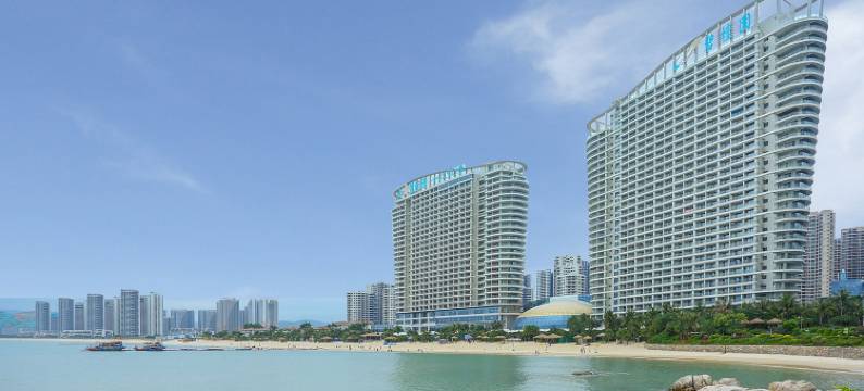 惠州卖别墅的小姐姐图片