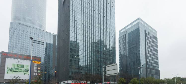 南昌春江民宿(地铁大厦地铁站店)图片
