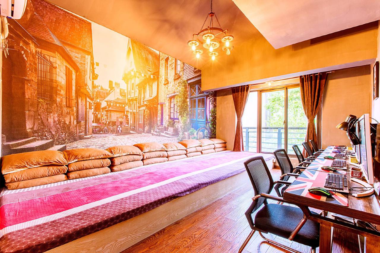 海宁漫时光别墅轰趴馆(港湾大道分店)