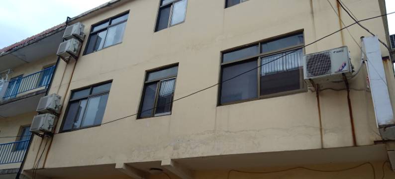 秦皇岛陆志伟公寓(驼峰路分店)图片