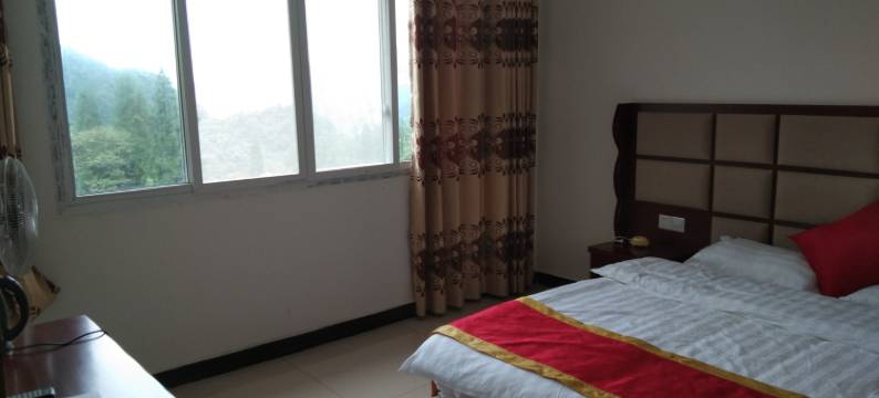 雅安凤梧兴居农家乐图片