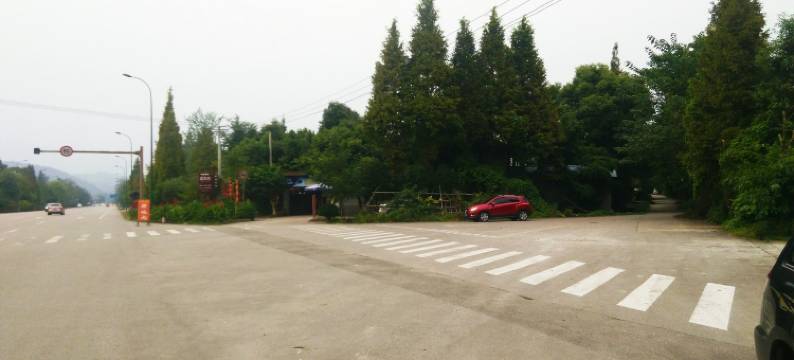 青城山农家小院图片