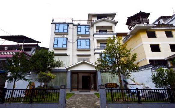 武夷山浪漫满屋民宿