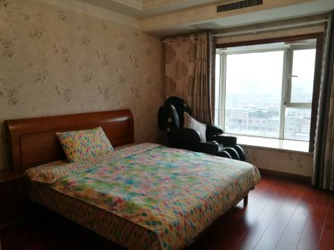 西安雅居民宿.精装舒适3床6人房