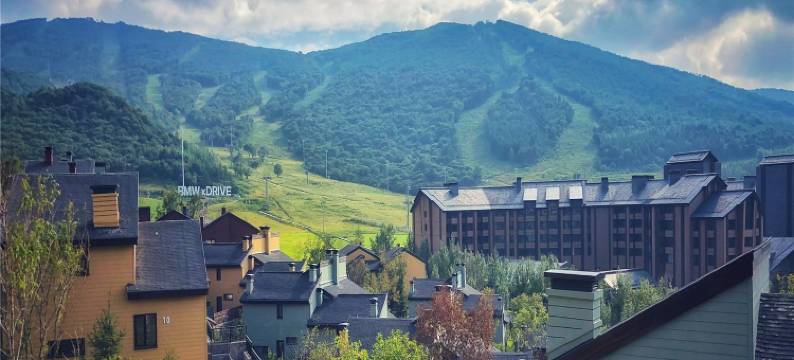 吉林万科松花湖滑雪场青山墅度假别墅图片