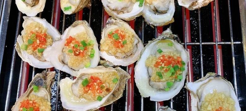 三亚市区半山半岛5居独栋看海泳池别墅图片