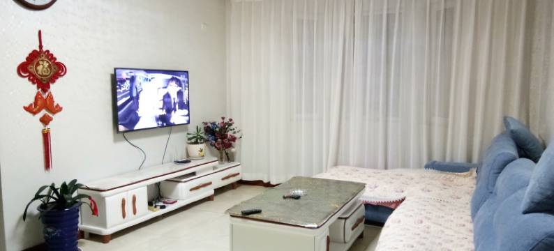 青岛金沙滩前海度假公寓(烟台前村分店)图片