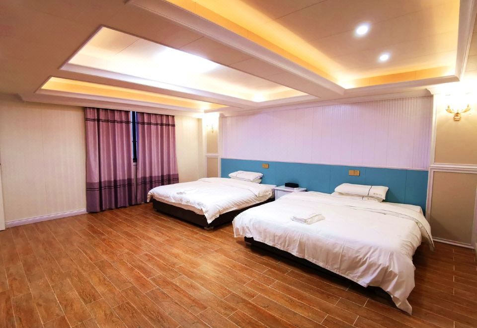  Hotel Overview