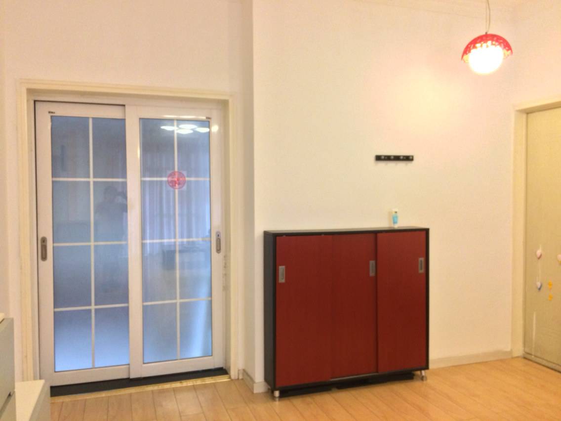 成都空港雅居公寓