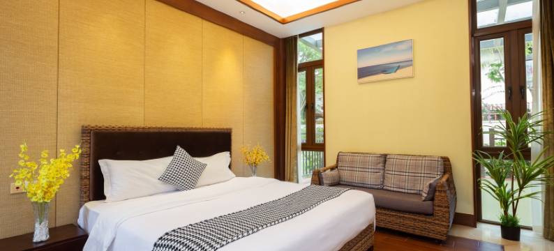 孔德明度假别墅(亚龙湾路2号分店)图片