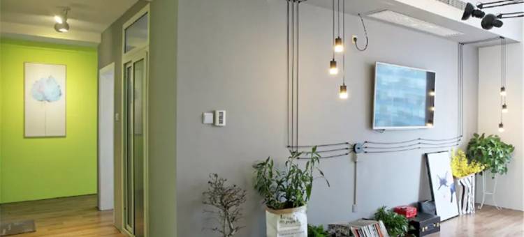 上海霞姐短租普通公寓(塘沽路店)图片