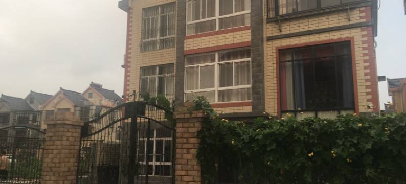 嘉兴古镇边的独栋大床房度假别墅图片