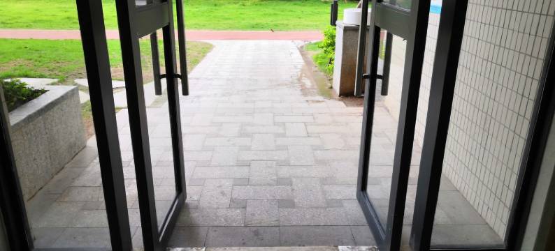 花香红艳公寓(海口4号店)图片