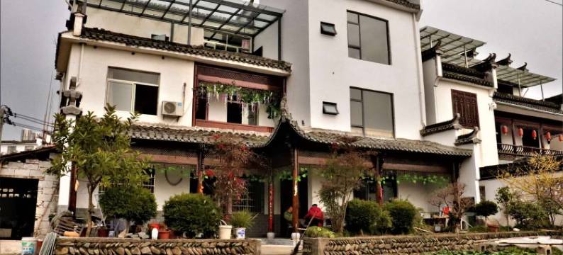 陌上花开民宿(宏村景区店)图片