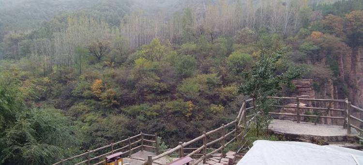 万仙山常青楼民宿(郭亮村店)图片