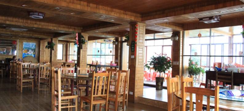 龙脊梯田阅阳楼尚品居(金佛顶缆车观景点店)图片