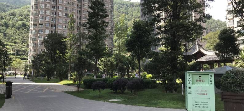 大理市怪兽之家公寓图片