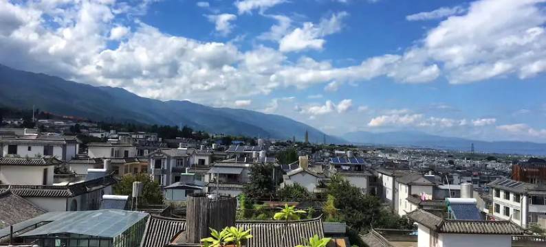 来趣儿民宿(大理古城三月街店)图片