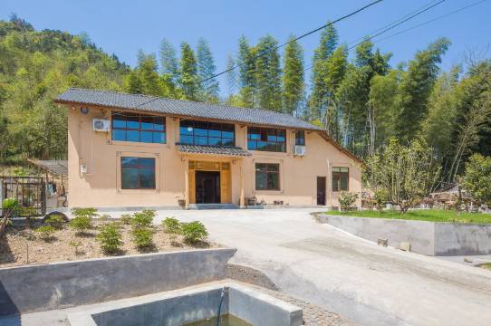 杭州蓝春峰民宿