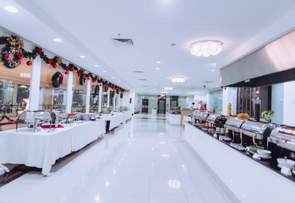 Sunrise Hotel Hotel Overview