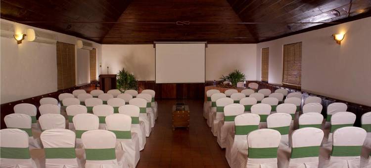 库玛拉孔湖畔度假村(Kumarakom Lake Resort)图片