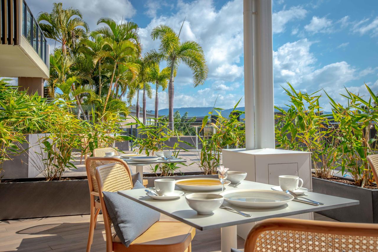 Mirage Whitsundays Over view