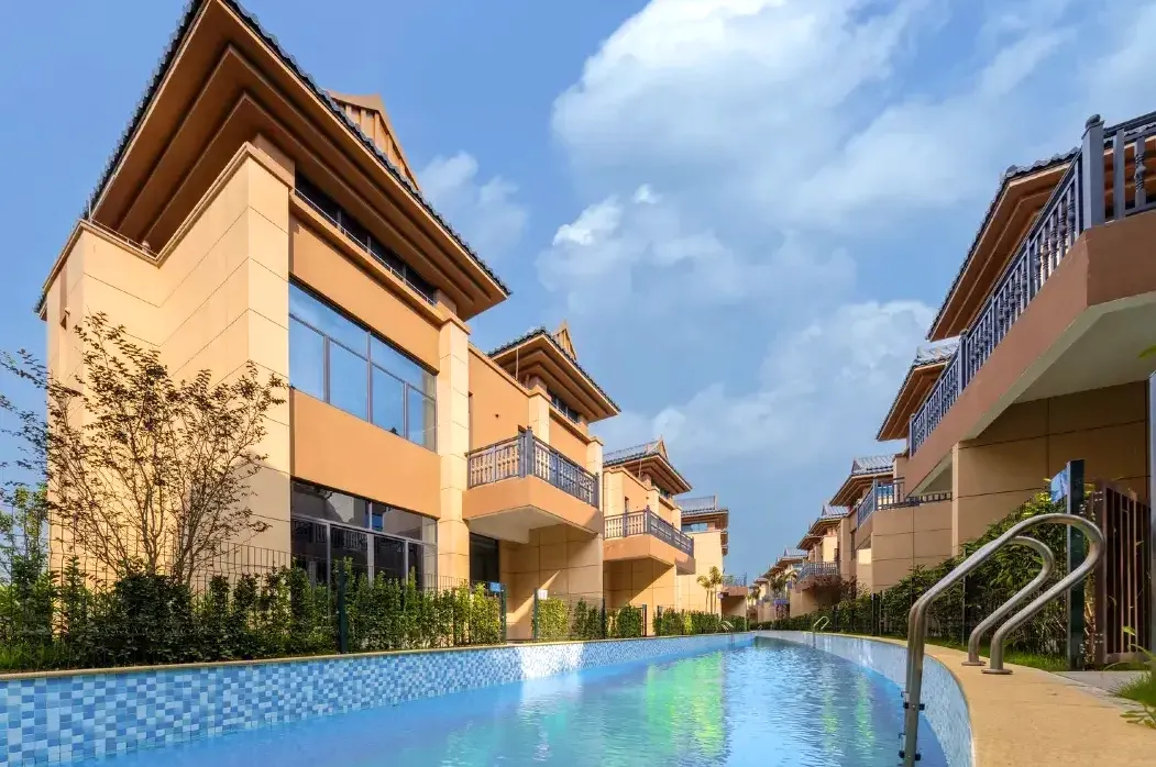 韶關翁源龍泰翁山源温泉城