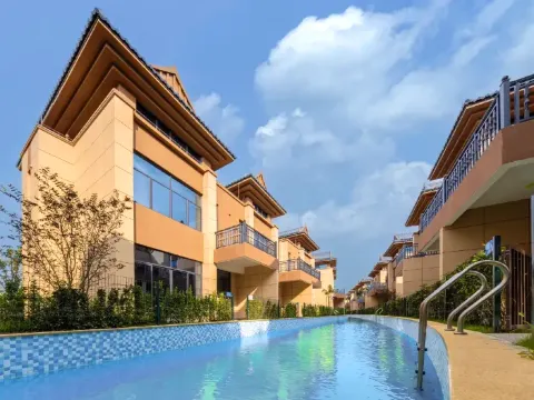 韶關翁源龍泰翁山源温泉城