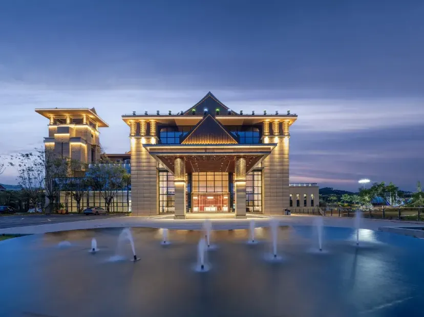 韶關翁源龍泰翁山源溫泉城