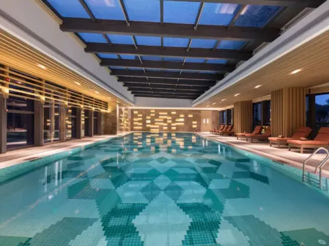 韶關摩爾城假日酒店