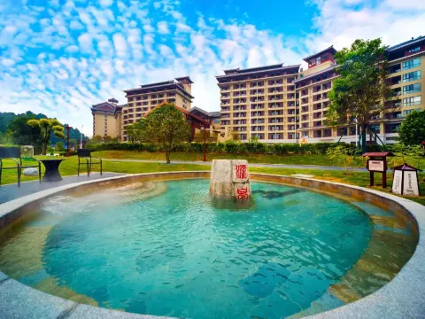 新興翔順金水台溫泉小鎮