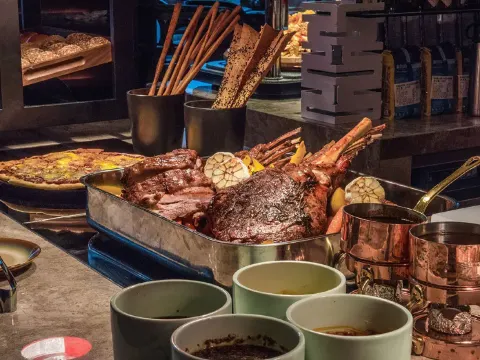 酒店海鮮自助晚餐